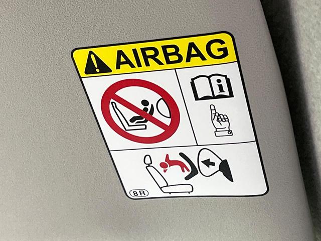 ムーヴキャンバス Ｘメイクアップリミテッド　ＳＡＩＩＩ　禁煙車　ＳＤナビ　全周囲カメラ　衝突軽減装置　両側電動スライド　ＥＴＣ　ドラレコ　Ｂｌｕｅｔｏｏｔｈ　オートハイビーム　オートエアコン　スマートキー　アイドリングストップ　ステアリングスイッチ　ＣＤ（50枚目）