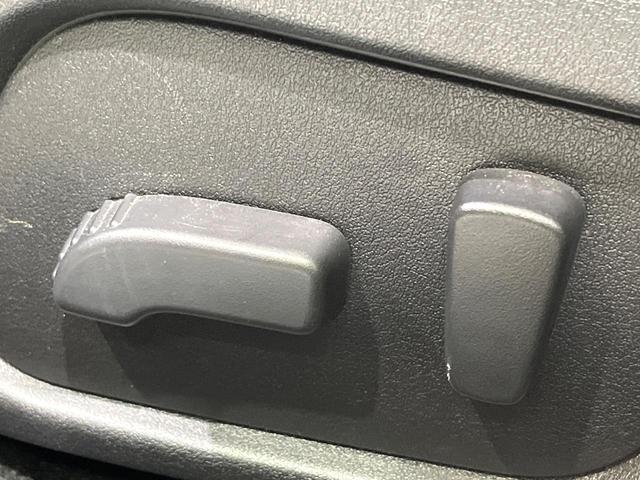 レヴォーグ １．６ＳＴＩスポーツアイサイト　４ＷＤ　ＳＴＩエアロ　純正ナビ　バックカメラ　衝突軽減　レーダークルーズ　シートヒーター　パワーシート　シートメモリー　レザーシート　Ｂｌｕｅｔｏｏｔｈ　ＥＴＣ　ドラレコ　純正１８インチアルミ（39枚目）