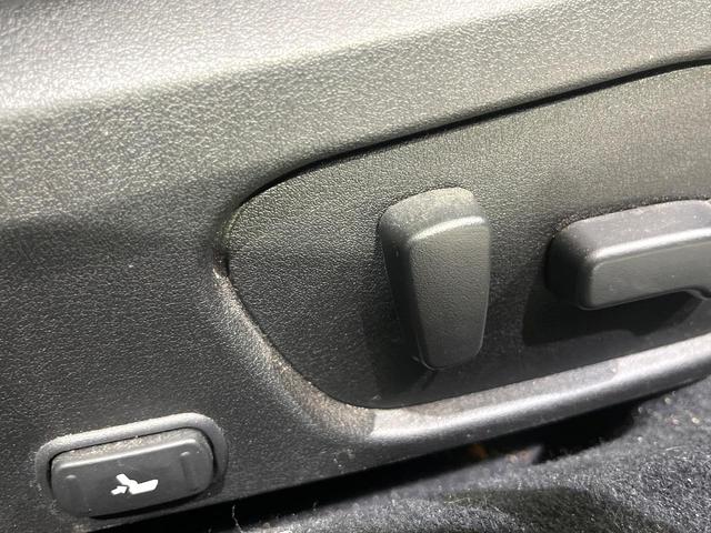 レヴォーグ １．６ＳＴＩスポーツアイサイト　４ＷＤ　ＳＴＩエアロ　純正ナビ　バックカメラ　衝突軽減　レーダークルーズ　シートヒーター　パワーシート　シートメモリー　レザーシート　Ｂｌｕｅｔｏｏｔｈ　ＥＴＣ　ドラレコ　純正１８インチアルミ（63枚目）