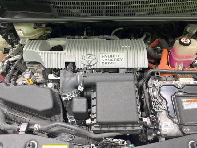 プリウスアルファ Ｇ　禁煙車　５人乗り　９型純正ナビ　バックカメラ　衝突軽減装置　レーダークルーズ　ＥＴＣ　Ｂｌｕｅｔｏｏｔｈ　フルセグ　ドラレコ　ハーフレザーシート　パワーシート　ＬＥＤヘッドライト　レーンアシスト（18枚目）