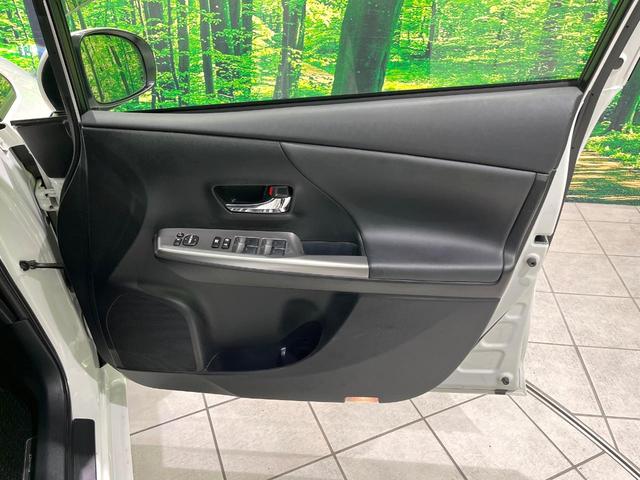 プリウスアルファ Ｇ　禁煙車　５人乗り　９型純正ナビ　バックカメラ　衝突軽減装置　レーダークルーズ　ＥＴＣ　Ｂｌｕｅｔｏｏｔｈ　フルセグ　ドラレコ　ハーフレザーシート　パワーシート　ＬＥＤヘッドライト　レーンアシスト（35枚目）