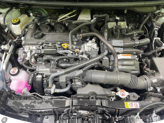 ヤリスクロス ハイブリッドＺ　禁煙車　全周囲カメラ　衝突軽減装置　２トーン　ディスプレイオーディオ　ＥＴＣ　Ｂｌｕｅｔｏｏｔｈ　フルセグ　ドラレコ　スマートキー　シートヒーター　電動シート　ステアリングヒーター　ＬＥＤヘッドライト（18枚目）