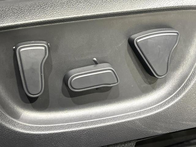 ヤリスクロス ハイブリッドＺ　禁煙車　全周囲カメラ　衝突軽減装置　２トーン　ディスプレイオーディオ　ＥＴＣ　Ｂｌｕｅｔｏｏｔｈ　フルセグ　ドラレコ　スマートキー　シートヒーター　電動シート　ステアリングヒーター　ＬＥＤヘッドライト（53枚目）