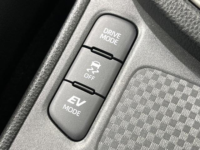 ヤリスクロス ハイブリッドＺ　禁煙車　全周囲カメラ　衝突軽減装置　２トーン　ディスプレイオーディオ　ＥＴＣ　Ｂｌｕｅｔｏｏｔｈ　フルセグ　ドラレコ　スマートキー　シートヒーター　電動シート　ステアリングヒーター　ＬＥＤヘッドライト（57枚目）