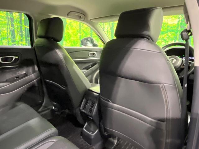 ヴェゼル ｅ：ＨＥＶ　Ｚ　禁煙車　純正９型ナビ　衝突軽減　バックカメラ　レーダークルーズ　ステアリングヒーター　ＥＴＣ　ドラレコ　シートヒーター　電動リアゲート　クリアランスソナー　オートハイビーム　置くだけ充電　スマートキー（36枚目）