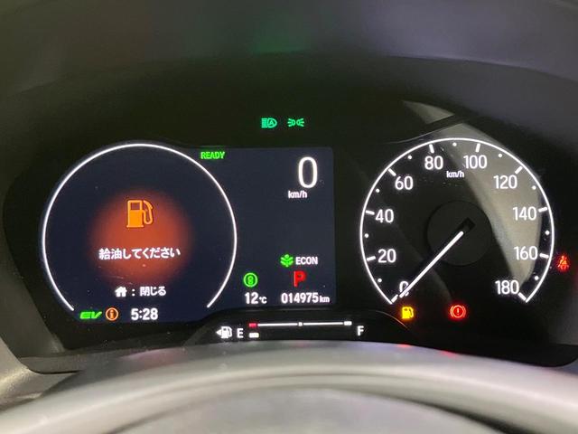 ヴェゼル ｅ：ＨＥＶ　Ｚ　禁煙車　純正９型ナビ　衝突軽減　バックカメラ　レーダークルーズ　ステアリングヒーター　ＥＴＣ　ドラレコ　シートヒーター　電動リアゲート　クリアランスソナー　オートハイビーム　置くだけ充電　スマートキー（46枚目）