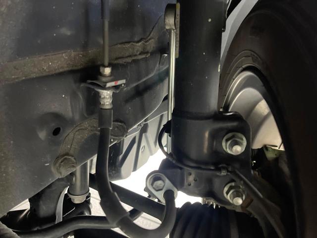 ハスラー ＪスタイルＩＩターボ　ターボ　禁煙車　純正９型ナビ　全周囲カメラ　衝突軽減装置　レーダークルーズ　ＥＴＣ　Ｂｌｕｅｔｏｏｔｈ　ルーフレール　クリアランスソナー　ＬＥＤヘッド　ＬＥＤフォグ　シートヒーター　車線逸脱警報（20枚目）