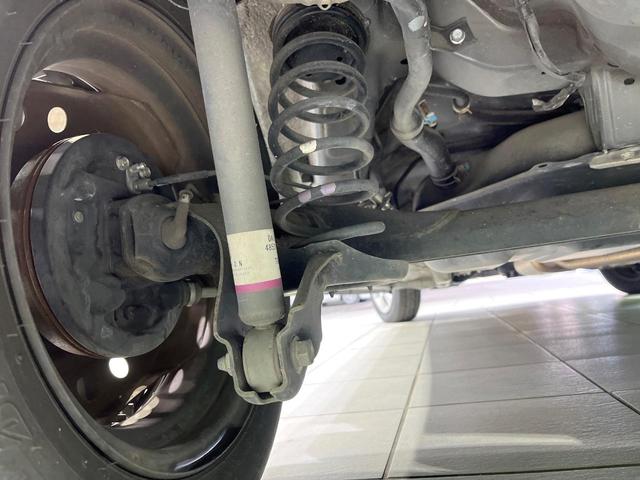 ピクシススペース Ｘ　禁煙車　純正ナビ　Ｂｌｕｅｔｏｏｔｈ　オートエアコン　スマートキー　アイドリングストップ　ＣＤ再生　プライバシーガラス　ヘッドライトレベライザー　衝突安全ボディ　パワーウィンドウ　盗難防止システム（21枚目）