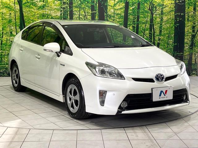 プリウス Ｓ　禁煙車　純正ＳＤナビ　コーナーセンサー　ＥＴＣ　Ｂｌｕｅｔｏｏｔｈ　フルセグ　ドラレコ　スマートキー　ＨＩＤヘッド　ＨＩＤフォグ　１５インチアルミホイール　電動格納ミラー　オートエアコン（16枚目）