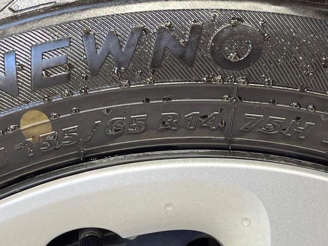 Ｎ－ＯＮＥ Ｇ・Ｌパッケージ　禁煙車　スマートキー　ＨＩＤヘッド　ＥＴＣ　オートライト　オートエアコン　電動格納ミラー　アイドリングストップ　シートリフター　プライバシーガラス　ドアバイザー（30枚目）