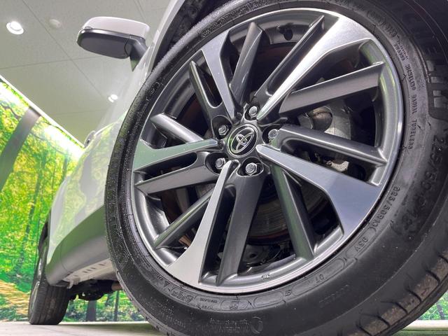 �y�����P�W�C���`�A���~�z�C�[���z�O�ςɃ}�b�`���������A���~�z�C�[���𑕒����Ă���܂��B�e��ЊO�A���~�z�C�[����A�X�^�b�h���X�^�C�����戵�����Ă���܂��B���񂲑��k����������