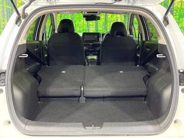 ノート Ｘ　禁煙車　ＳＤナビ　バックカメラ　衝突軽減装置　コーナーセンサー　ＥＴＣ　Ｂｌｕｅｔｏｏｔｈ　スマートキー　ＬＥＤヘッド　レーンアシスト　オートマチックハイビーム　ステアリングスイッチ　オートエアコン（10枚目）