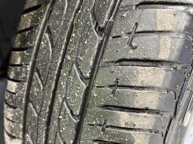 ノート Ｘ　禁煙車　ＳＤナビ　バックカメラ　衝突軽減装置　コーナーセンサー　ＥＴＣ　Ｂｌｕｅｔｏｏｔｈ　スマートキー　ＬＥＤヘッド　レーンアシスト　オートマチックハイビーム　ステアリングスイッチ　オートエアコン（25枚目）