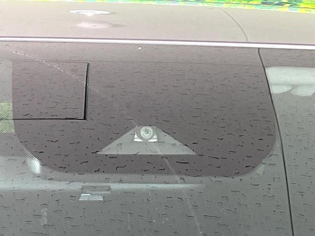 ノート Ｘ　禁煙車　ＳＤナビ　バックカメラ　衝突軽減装置　コーナーセンサー　ＥＴＣ　Ｂｌｕｅｔｏｏｔｈ　スマートキー　ＬＥＤヘッド　レーンアシスト　オートマチックハイビーム　ステアリングスイッチ　オートエアコン（5枚目）