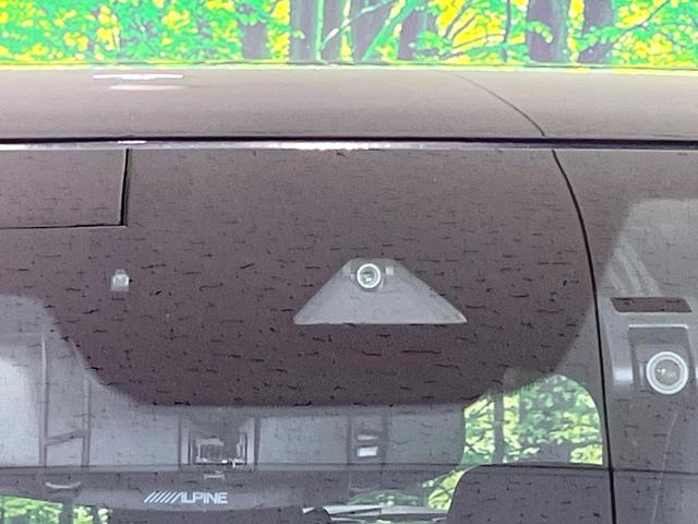 ＣＸ－５ ＸＤ　スポーツアピアランス　サンルーフ　禁煙車　ターボ　ＢＯＳＥサウンド　純正１０．２５型ナビ　全周囲カメラ　衝突軽減装置　レーダークルーズ　シートエアコン　デジタルインナーミラー　置くだけ充電　クリアランスソナー　パワーシート（6枚目）