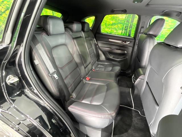 ＣＸ－５ ＸＤ　スポーツアピアランス　サンルーフ　禁煙車　ターボ　ＢＯＳＥサウンド　純正１０．２５型ナビ　全周囲カメラ　衝突軽減装置　レーダークルーズ　シートエアコン　デジタルインナーミラー　置くだけ充電　クリアランスソナー　パワーシート（9枚目）