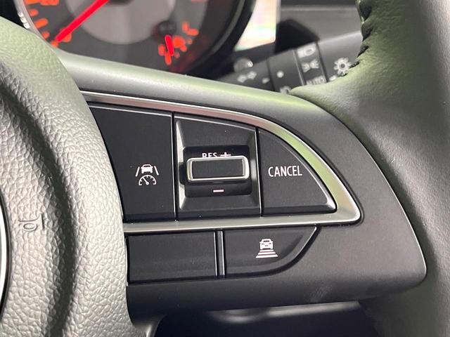 ジムニー ＸＣ　４ＷＤ　届出済未使用車　衝突軽減装置　レーダークルーズ　シートヒーター　クリアランスソナー　ＬＥＤヘッド　フォグライト　純正１６インチアルミ　スマートキー　ステアリングスイッチ　電動格納ミラー（5枚目）