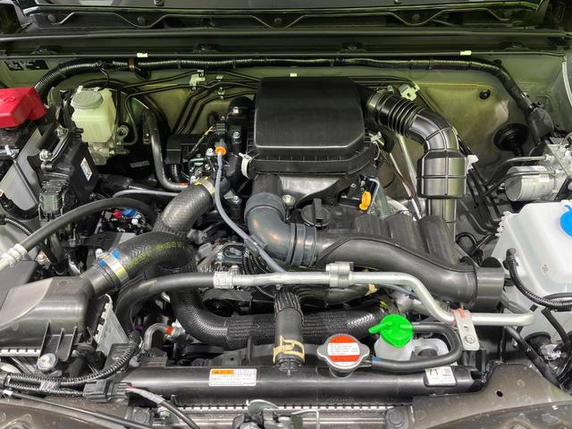 ジムニー ＸＣ　４ＷＤ　届出済未使用車　衝突軽減装置　レーダークルーズ　シートヒーター　クリアランスソナー　ＬＥＤヘッド　フォグライト　純正１６インチアルミ　スマートキー　ステアリングスイッチ　電動格納ミラー（18枚目）