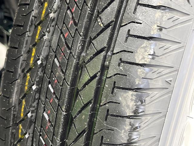 ジムニー ＸＣ　４ＷＤ　届出済未使用車　衝突軽減装置　レーダークルーズ　シートヒーター　クリアランスソナー　ＬＥＤヘッド　フォグライト　純正１６インチアルミ　スマートキー　ステアリングスイッチ　電動格納ミラー（27枚目）