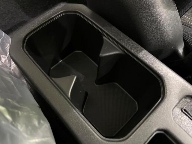 ジムニー ＸＣ　４ＷＤ　届出済未使用車　衝突軽減装置　レーダークルーズ　シートヒーター　クリアランスソナー　ＬＥＤヘッド　フォグライト　純正１６インチアルミ　スマートキー　ステアリングスイッチ　電動格納ミラー（51枚目）