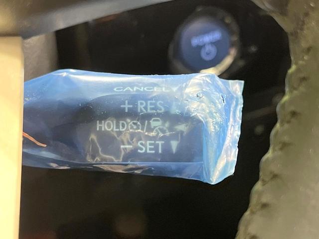 �y���[�_�[�N���[�Y�R���g���[���z�������H�ł̒��������s���y�ɁI�I�����ő��x��ۂN���[�Y�R���g���[�����A�Փˌy���V�X�e���ƘA�g���A�O���̎ԗ������m���ĎԊԂ�ۂ悤�ɑ��x���߂��Ă���܂��I�I