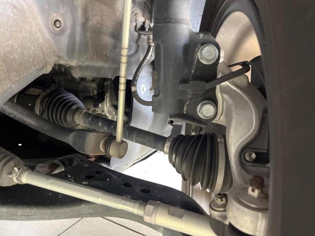 ハリアーハイブリッド Ｇ　禁煙車　純正８型ディスプレイオーディオ　バックカメラ　衝突軽減装置　レーダークルーズ　デジタルインナーミラー　パワーバックドア　パワーシート　ＬＥＤヘッド　オートハイビーム　ＥＴＣ　ドラレコ（20枚目）