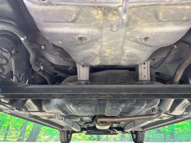 ミライース Ｇ　禁煙車　順正ナビ　バックカメラ　ＥＴＣ　ＨＩＤヘッド　Ｂｌｕｅｔｏｏｔｈ　オートエアコン　キーレスエントリー　アイドリングストップ　横滑り防止装置　ヘッドライトレベライザー　プライバシーガラス　ＣＤ（19枚目）