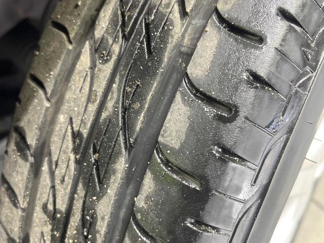 ミライース Ｇ　禁煙車　順正ナビ　バックカメラ　ＥＴＣ　ＨＩＤヘッド　Ｂｌｕｅｔｏｏｔｈ　オートエアコン　キーレスエントリー　アイドリングストップ　横滑り防止装置　ヘッドライトレベライザー　プライバシーガラス　ＣＤ（28枚目）