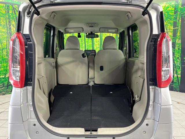 ���i�̂���������ʋ΁A���}���ɏ\���ȉ׎��X�y�[�X���m�ۂ��Ă���܂��B�Z�J���h�V�[�g��|���ƁA�傫�ȉו��̐ύڂ��\�ł���