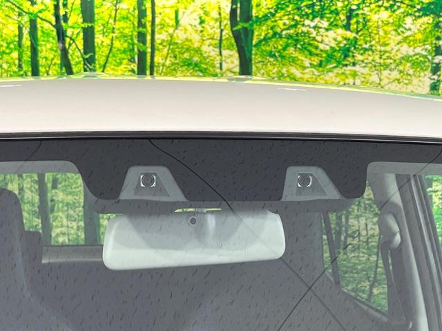 �y�X�Y�L�@�Z�[�t�e�B�T�|�[�g�z���s���ɑO���̎ԗ�����F�����A�Փ˂������Ȏ��͌x��ƃu���[�L�ŏՓˉ���Ɣ�Q�y�����A�V�X�g�B�����S�Ƀh���C�u�����y���݂��������܂��B