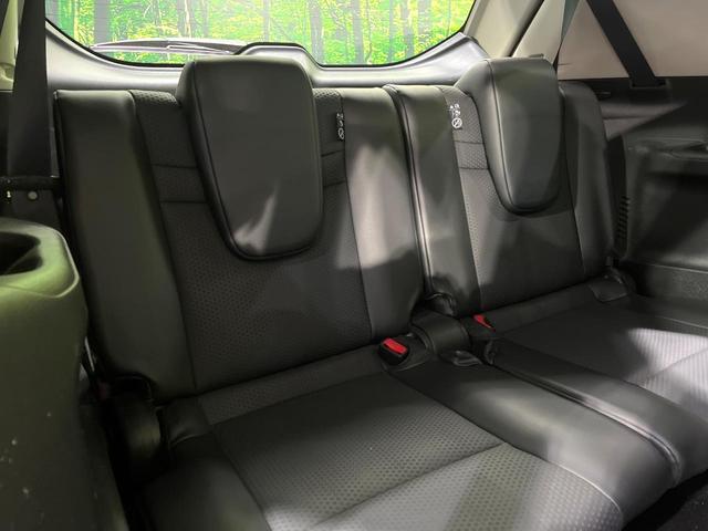 �R��ڃV�[�g�͂�������ԗǍD����l�ł��������ƍ����Ē����܂��̂ŁA��l���ł̂��o���������N���N�ł��􂲉Ƒ��ŁA�C�̒m�ꂽ���ԂŁA�h���C�u�ɍs���̂��y���݂ł��ˁ�