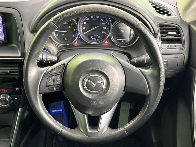 �y�����v�����X�e�A�����O�z�㎿�Ȋv���g�p���邱�ƂŁA��ɂ����������݂ƂĂ��^�]���₷���n���h���ł���