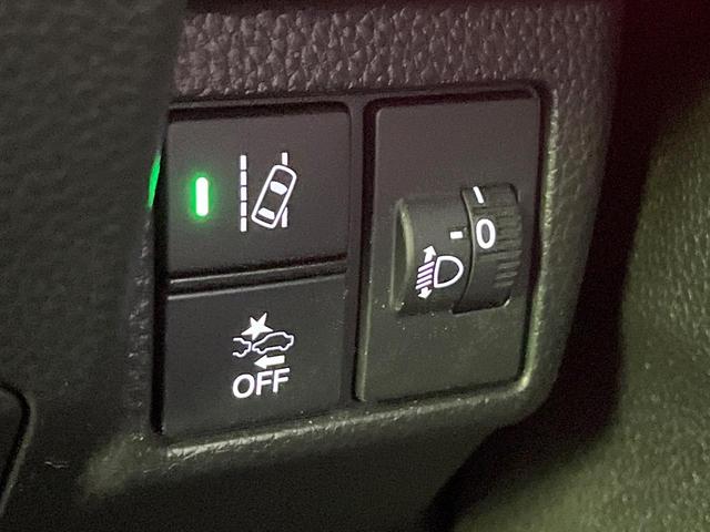 Ｎ－ＢＯＸカスタム Ｌ　禁煙車　純正ナビ　バックカメラ　衝突軽減装置　レーダークルーズ　電動スライド　ＬＥＤヘッド　シートヒーター　クリアランスソナー　オートハイビーム　オートライト　オートエアコン　オートブレーキホールド（41枚目）