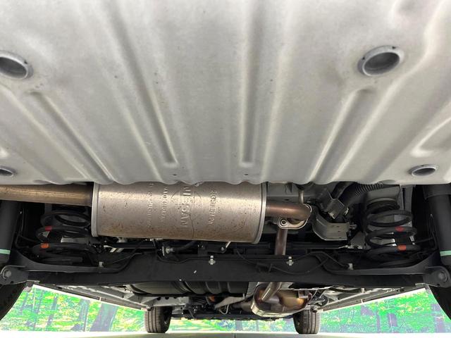 セレナ ｅ－パワー　ハイウェイスターＶ　禁煙車　後席モニター　純正１０型ナビ　全周囲カメラ　衝突軽減装置　プロパイロット　両側電動スライド　ＥＴＣ　デジタルインナーミラー　ブレーキホールド　ＬＥＤヘッド　ＬＥＤフォグ　オートエアコン（19枚目）