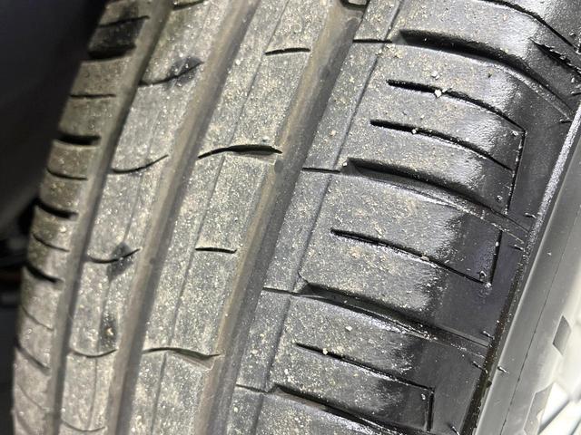 セレナ ｅ－パワー　ハイウェイスターＶ　禁煙車　後席モニター　純正１０型ナビ　全周囲カメラ　衝突軽減装置　プロパイロット　両側電動スライド　ＥＴＣ　デジタルインナーミラー　ブレーキホールド　ＬＥＤヘッド　ＬＥＤフォグ　オートエアコン（25枚目）