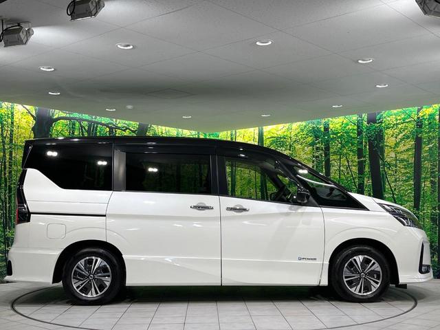セレナ ｅ－パワー　ハイウェイスターＶ　禁煙車　後席モニター　純正１０型ナビ　全周囲カメラ　衝突軽減装置　プロパイロット　両側電動スライド　ＥＴＣ　デジタルインナーミラー　ブレーキホールド　ＬＥＤヘッド　ＬＥＤフォグ　オートエアコン（28枚目）
