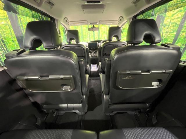 セレナ ｅ－パワー　ハイウェイスターＶ　禁煙車　後席モニター　純正１０型ナビ　全周囲カメラ　衝突軽減装置　プロパイロット　両側電動スライド　ＥＴＣ　デジタルインナーミラー　ブレーキホールド　ＬＥＤヘッド　ＬＥＤフォグ　オートエアコン（35枚目）