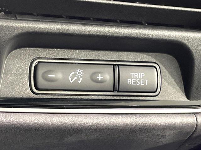 セレナ ｅ－パワー　ハイウェイスターＶ　禁煙車　後席モニター　純正１０型ナビ　全周囲カメラ　衝突軽減装置　プロパイロット　両側電動スライド　ＥＴＣ　デジタルインナーミラー　ブレーキホールド　ＬＥＤヘッド　ＬＥＤフォグ　オートエアコン（45枚目）