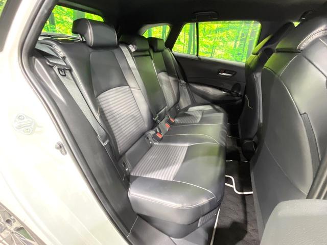 カローラツーリング ハイブリッド　ダブルバイビー　禁煙車　純正８インチディスプレイオーディオ　バックカメラ　衝突被害軽減システム　レーダークルーズ　ハーフレザーシート　ドラレコ　コーナーセンサー　スマートキー　ＬＥＤヘッド　ＥＴＣ　オートハイビーム（9枚目）