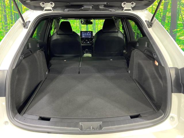 カローラツーリング ハイブリッド　ダブルバイビー　禁煙車　純正８インチディスプレイオーディオ　バックカメラ　衝突被害軽減システム　レーダークルーズ　ハーフレザーシート　ドラレコ　コーナーセンサー　スマートキー　ＬＥＤヘッド　ＥＴＣ　オートハイビーム（10枚目）