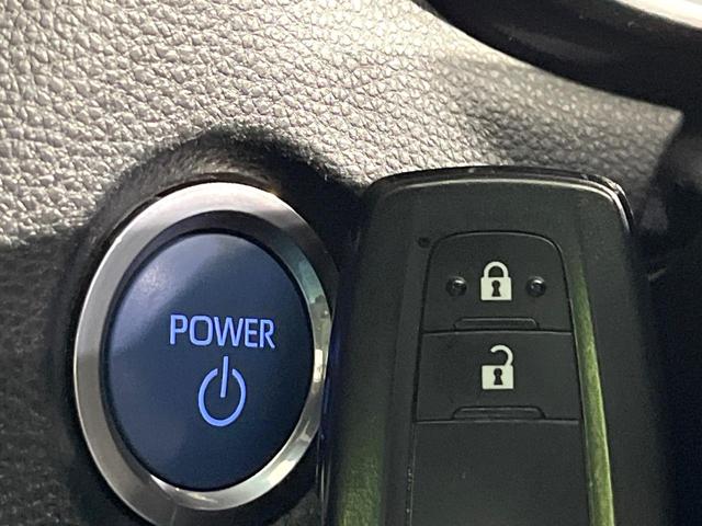 カローラツーリング ハイブリッド　ダブルバイビー　禁煙車　純正８インチディスプレイオーディオ　バックカメラ　衝突被害軽減システム　レーダークルーズ　ハーフレザーシート　ドラレコ　コーナーセンサー　スマートキー　ＬＥＤヘッド　ＥＴＣ　オートハイビーム（33枚目）
