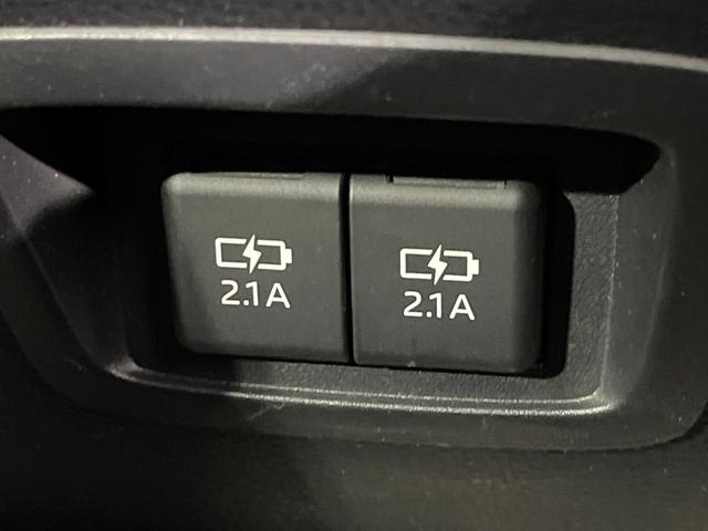 カローラツーリング ハイブリッド　ダブルバイビー　禁煙車　純正８インチディスプレイオーディオ　バックカメラ　衝突被害軽減システム　レーダークルーズ　ハーフレザーシート　ドラレコ　コーナーセンサー　スマートキー　ＬＥＤヘッド　ＥＴＣ　オートハイビーム（46枚目）