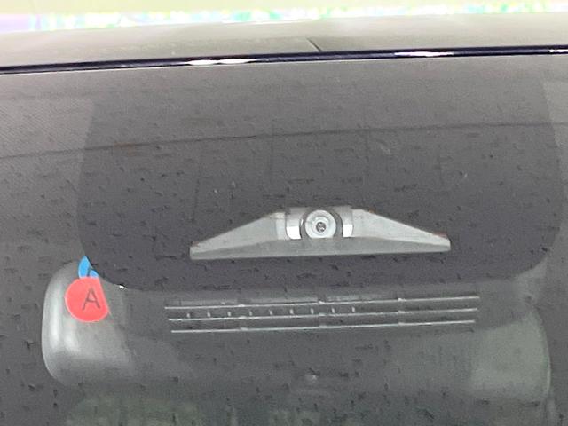 �y�g���^�Z�[�t�e�B�Z���X�z���s���ɑO���̎ԗ�����F�����A�Փ˂������Ȏ��͌x��ƃu���[�L�ŏՓˉ���Ɣ�Q�y�����A�V�X�g�B�����S�Ƀh���C�u�����y���݂��������܂��B