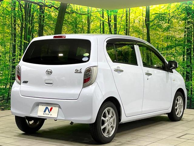 ミライース Ｘ　スマートセレクションＳＡ　禁煙車　スマートアシスト　純正１４インチアルミ　誤発信抑制機能　ＣＤ再生　アイドリングストップ　プライバシーガラス　盗難防止装置　横滑り防止装置　キーレス　ヘッドライトレベライザー（17枚目）