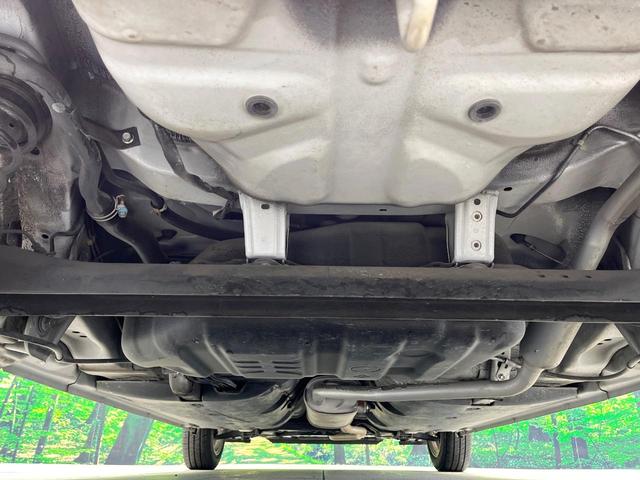 ミライース Ｘ　スマートセレクションＳＡ　禁煙車　スマートアシスト　純正１４インチアルミ　誤発信抑制機能　ＣＤ再生　アイドリングストップ　プライバシーガラス　盗難防止装置　横滑り防止装置　キーレス　ヘッドライトレベライザー（19枚目）