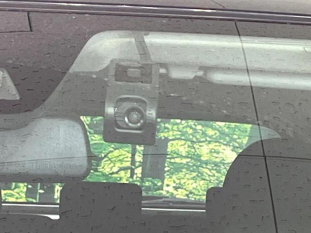 ライズ Ｚ　禁煙車　９型ディスプレイオーディオ　全周囲カメラ　衝突軽減装置　レーダークルーズ　ＥＴＣ　Ｂｌｕｅｔｏｏｔｈ　フルセグ　ドラレコ　シートヒーター　コーナーセンサー　ＬＥＤヘッドライト　ＬＥＤフォグ（7枚目）