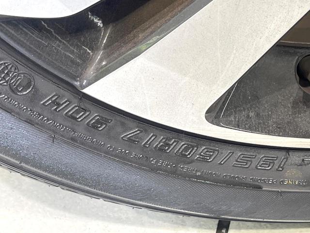 ライズ Ｚ　禁煙車　９型ディスプレイオーディオ　全周囲カメラ　衝突軽減装置　レーダークルーズ　ＥＴＣ　Ｂｌｕｅｔｏｏｔｈ　フルセグ　ドラレコ　シートヒーター　コーナーセンサー　ＬＥＤヘッドライト　ＬＥＤフォグ（29枚目）