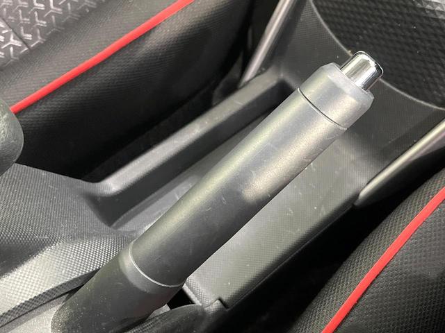 ライズ Ｚ　禁煙車　９型ディスプレイオーディオ　全周囲カメラ　衝突軽減装置　レーダークルーズ　ＥＴＣ　Ｂｌｕｅｔｏｏｔｈ　フルセグ　ドラレコ　シートヒーター　コーナーセンサー　ＬＥＤヘッドライト　ＬＥＤフォグ（49枚目）