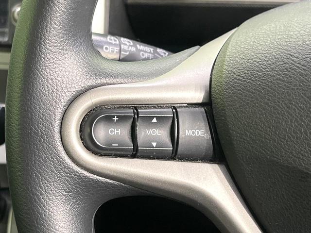 �y�X�e�A�����O�X�C�b�`�z�^�]���A�O������ڐ������炷���ƂȂ��A�I�[�f�B�I���̑��삪�\�ȕ֗��@�\�I���S�����K�ȃh���C�u�����o���Ă���܂���