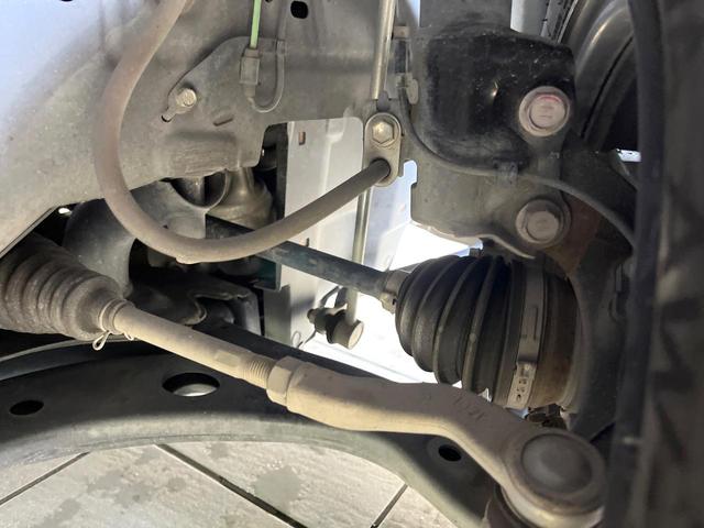 ルーミー Ｇ　衝突被害軽減システム　両側電動スライド　ＳＤナビ　バックカメラ　禁煙車　スマートキー　ＬＥＤヘッド　ビルトインＥＴＣ　シートヒーター　クルコン　コーナーセンサ―　Ｂｌｕｅｔｏｏｔｈ　オートエアコン（20枚目）